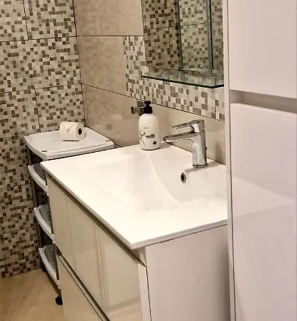 Apt. Faraj Apartamento