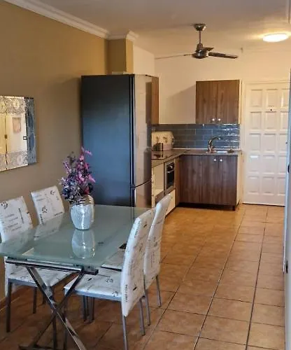 Apt. Faraj Πλάγια ντε λας Αμέρικας